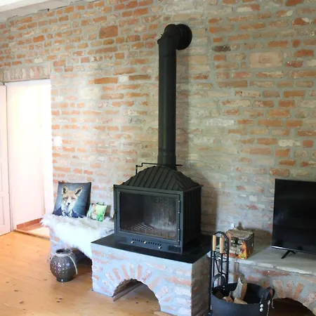 בית נופש Marika Nyaralo